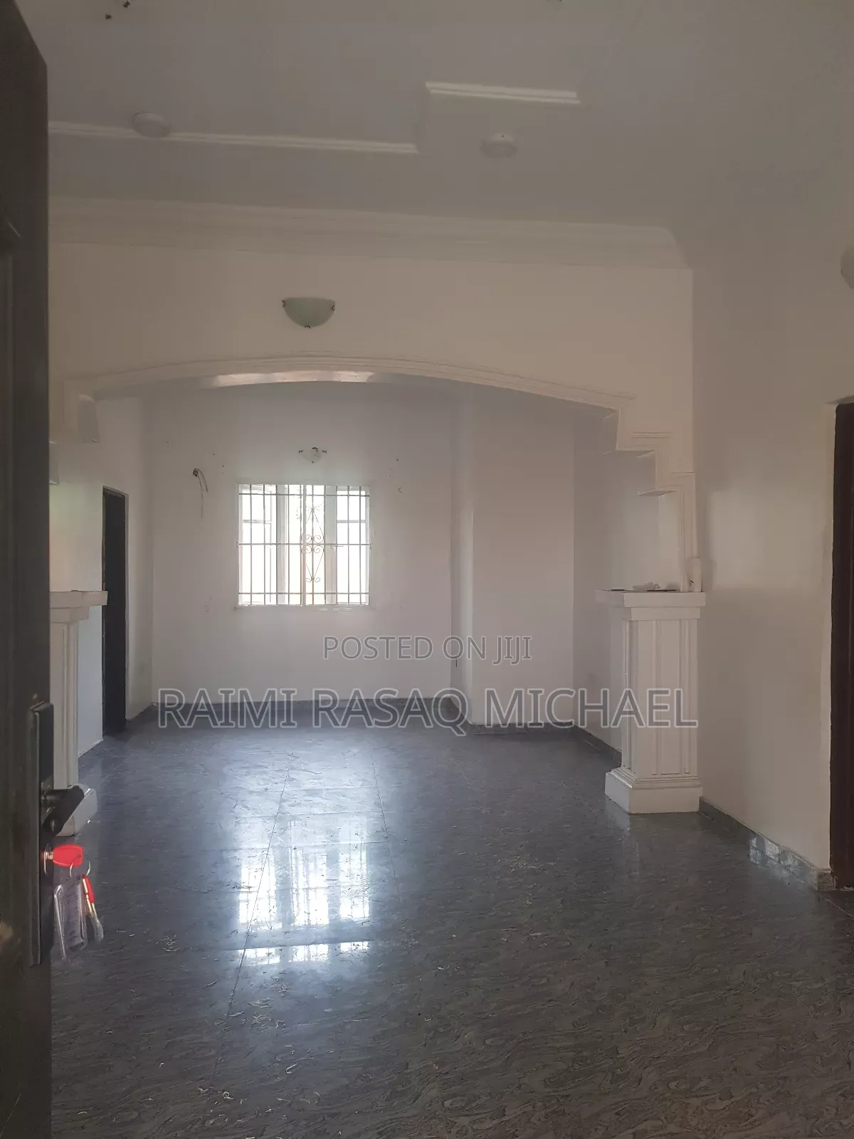 Furnished 3bdrm Apartment in Dominion School, Awoyaya for rent