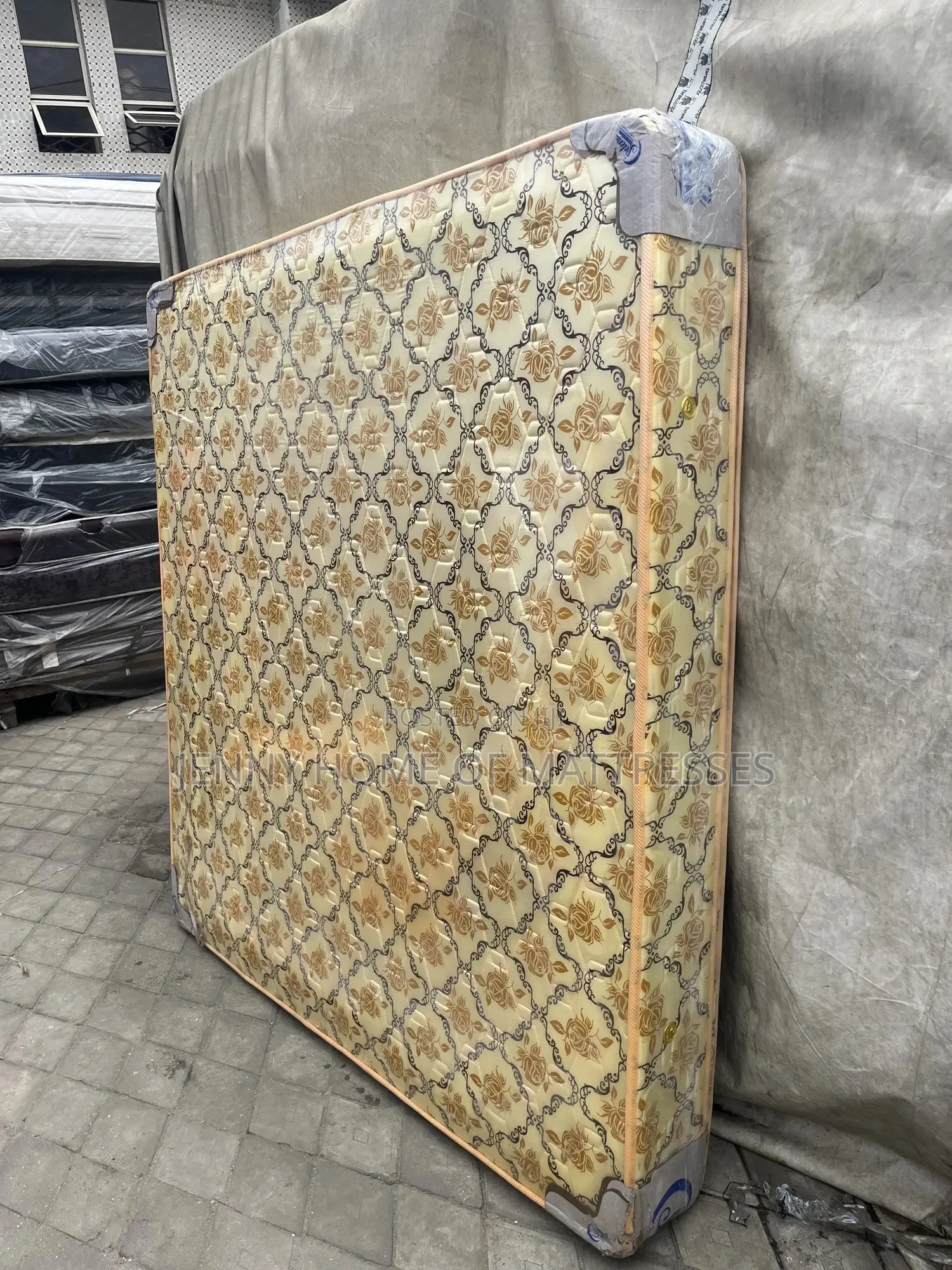 Dm Orthopedic Mattresses