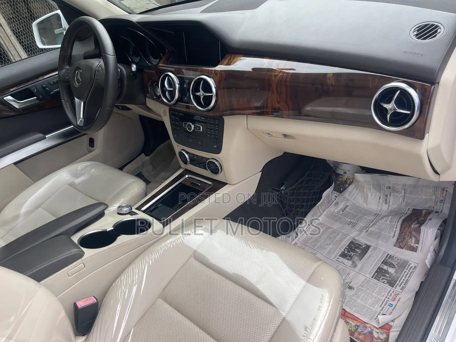 Mercedes-Benz GLK-Class Base GLK 350 4dr AWD 4MATIC (3.5L 6cyl 7A) 2015