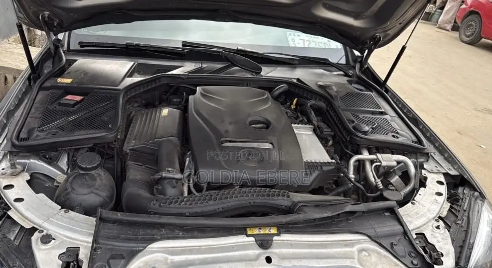 Mercedes-Benz C300 2015 Gray