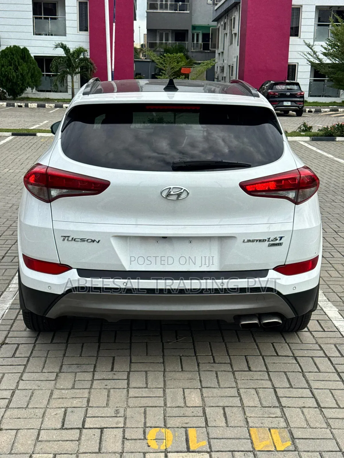 Hyundai Santa Fe Limited AWD 2016 White