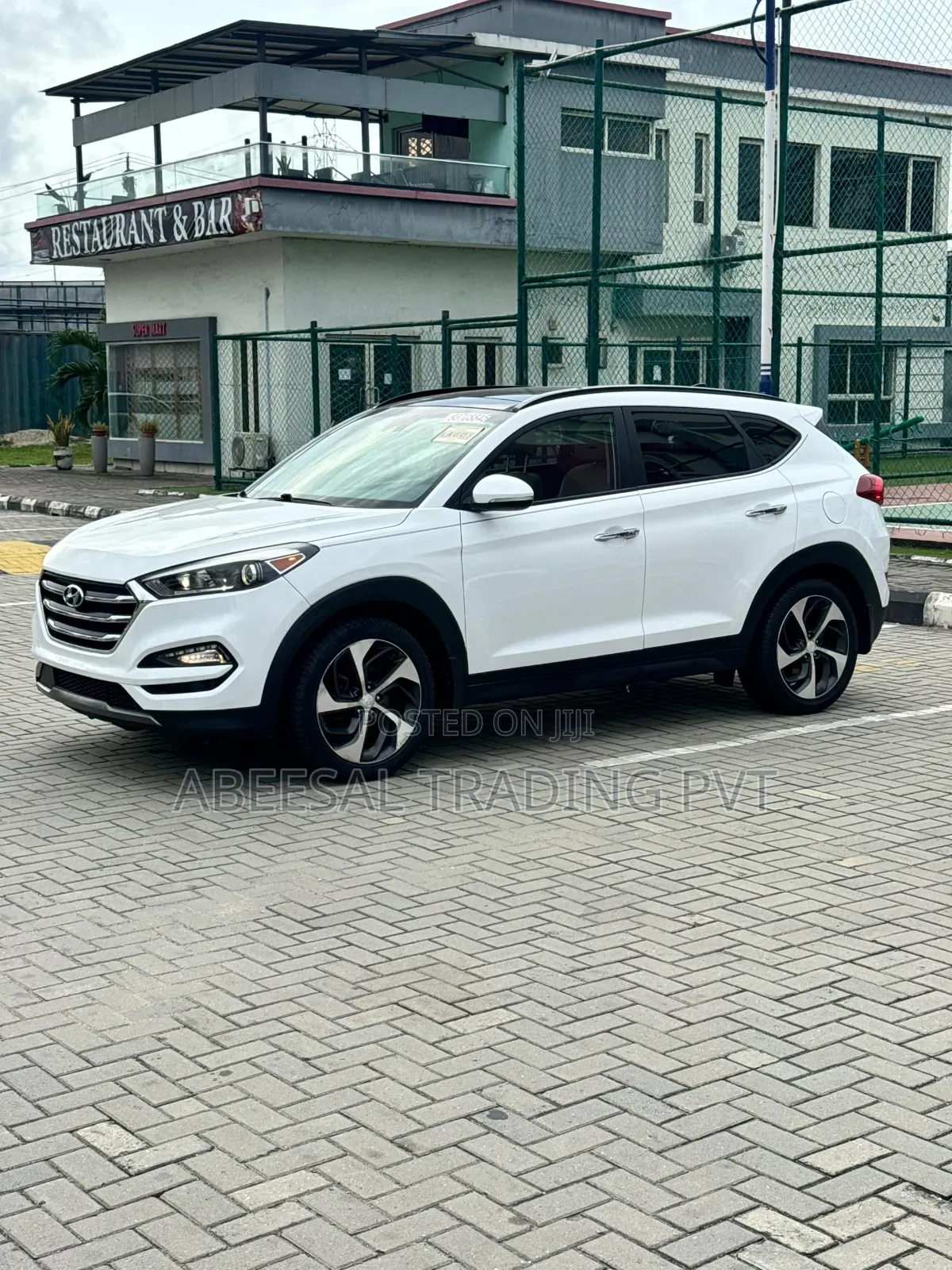 Hyundai Santa Fe Limited AWD 2016 White