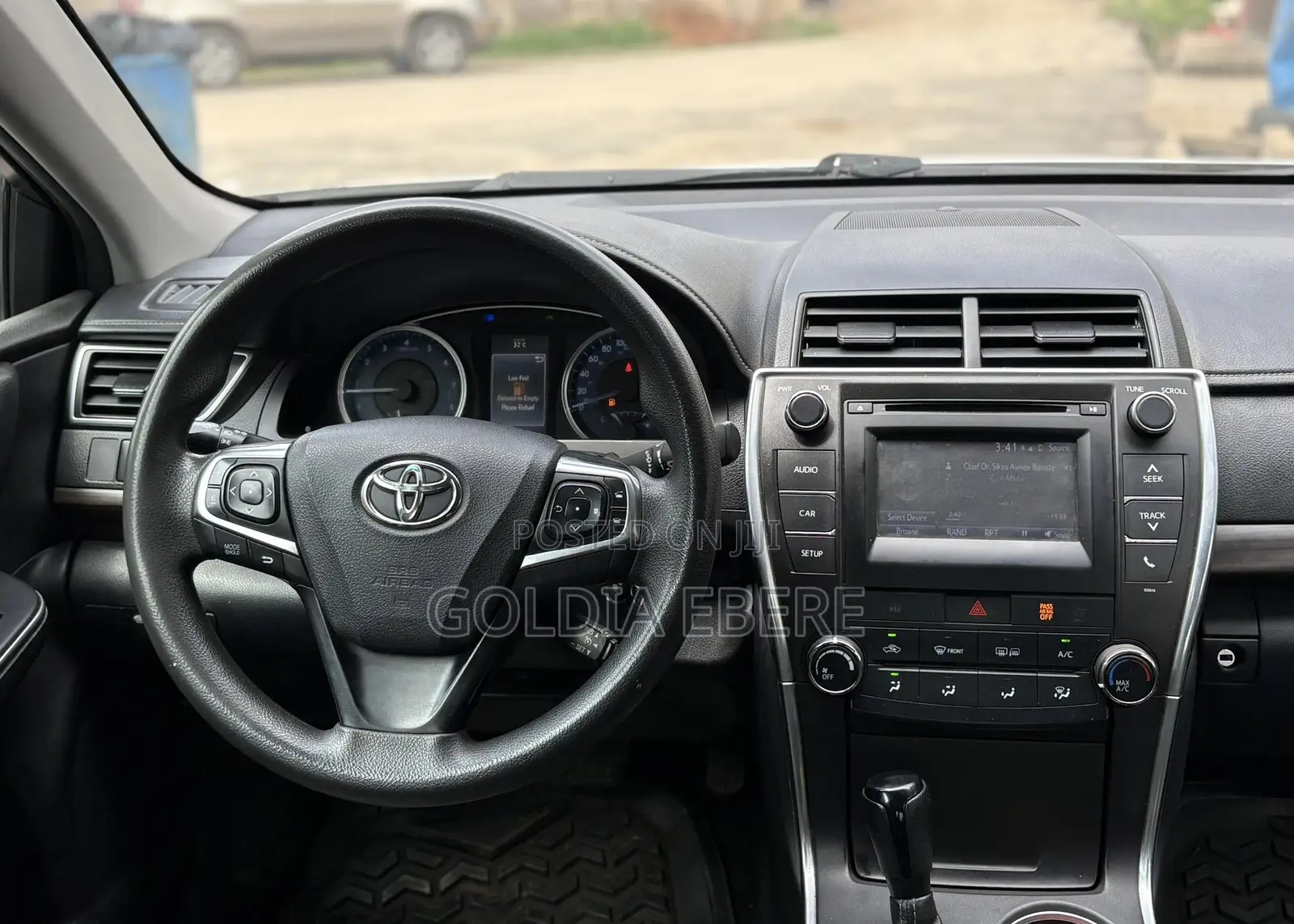 Toyota Camry 2017 White