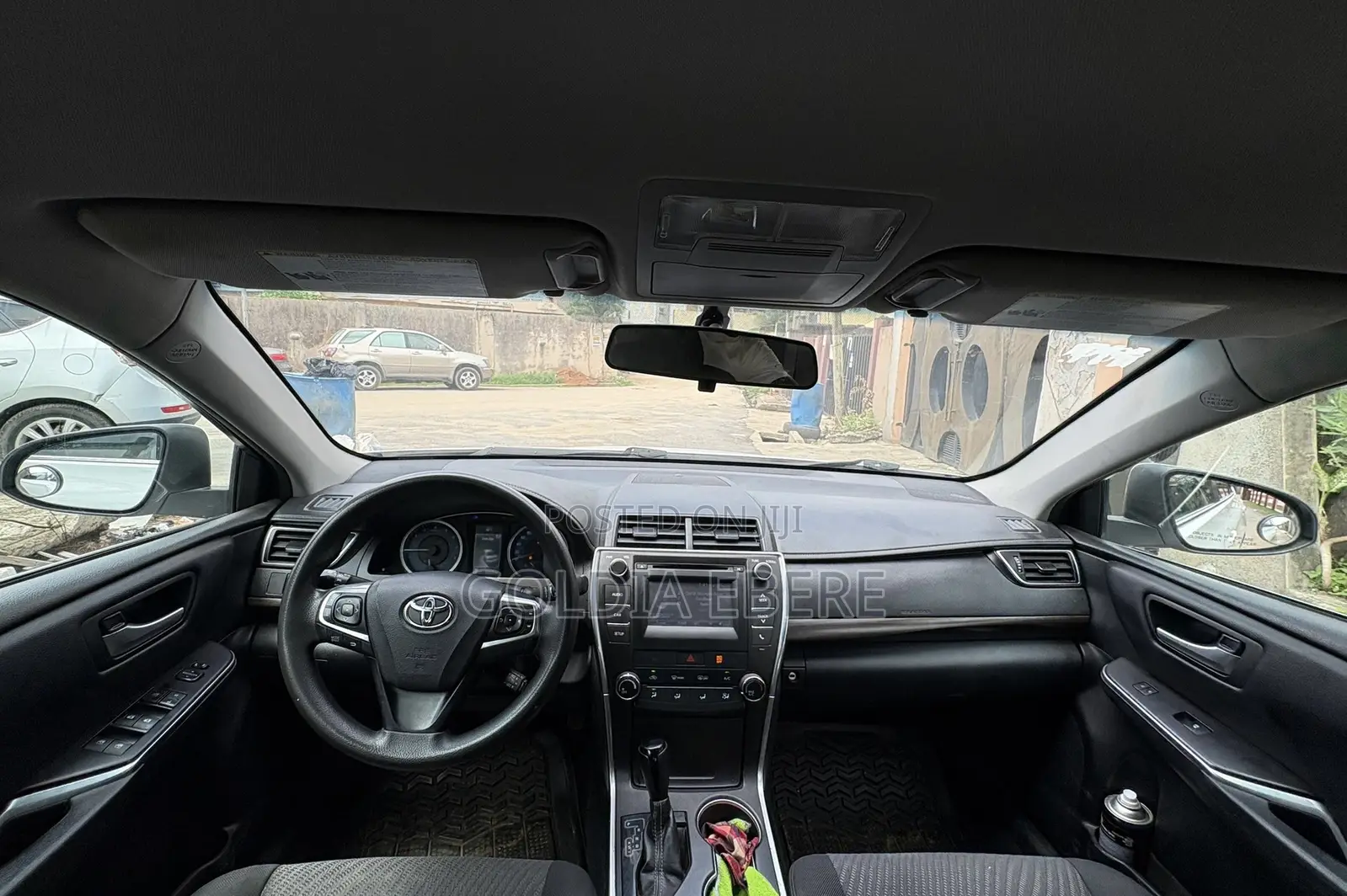 Toyota Camry 2017 White