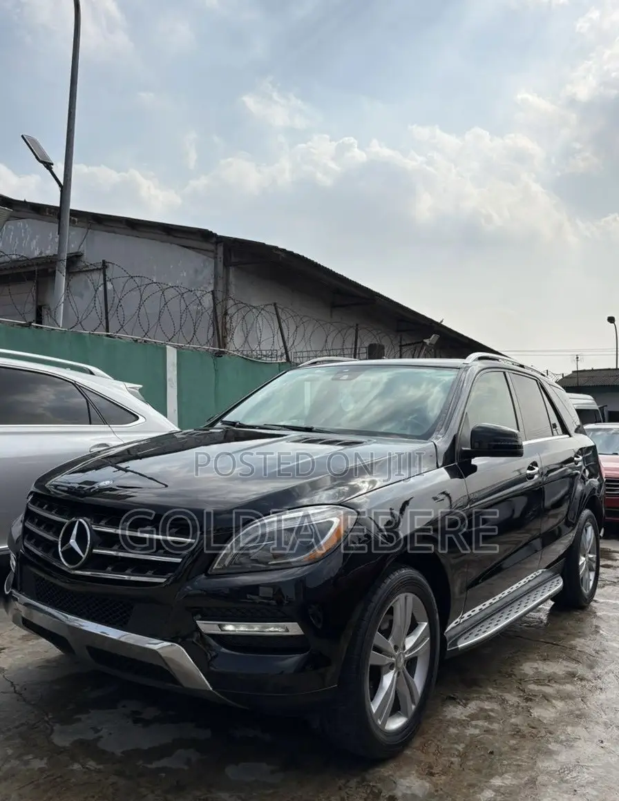 Mercedes-Benz M Class 2015 Black