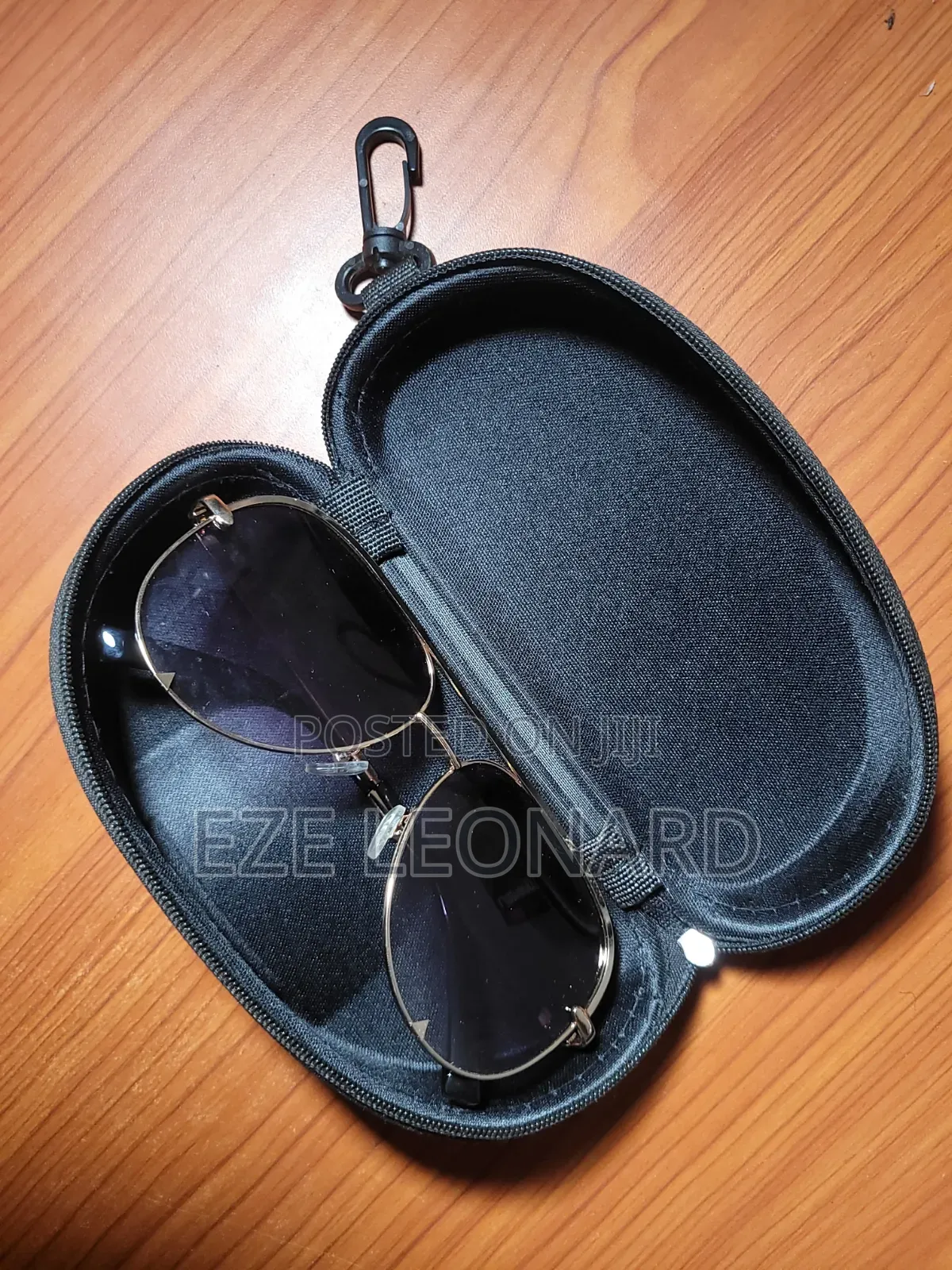 Fashionable Glassed WTH Casing