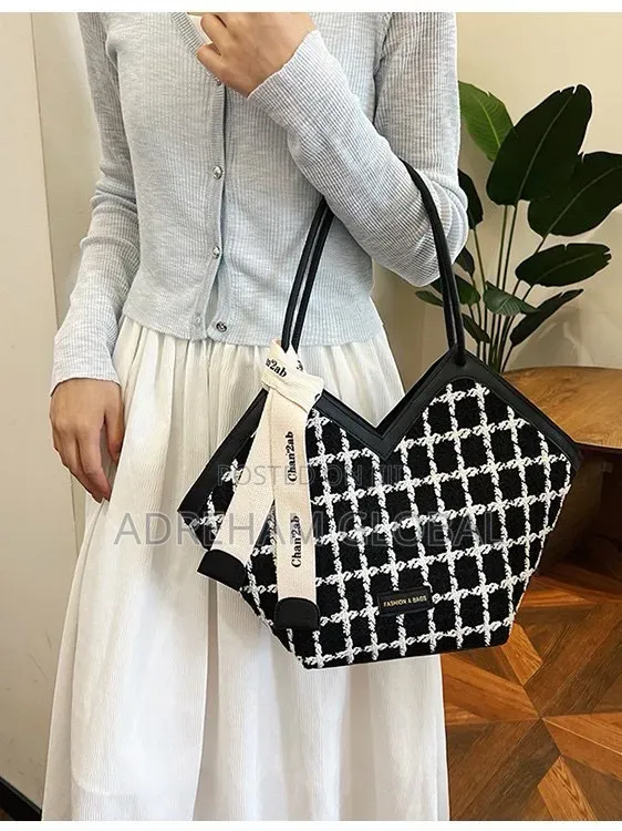 Jackie Quality Twead Bucket Tote Bag