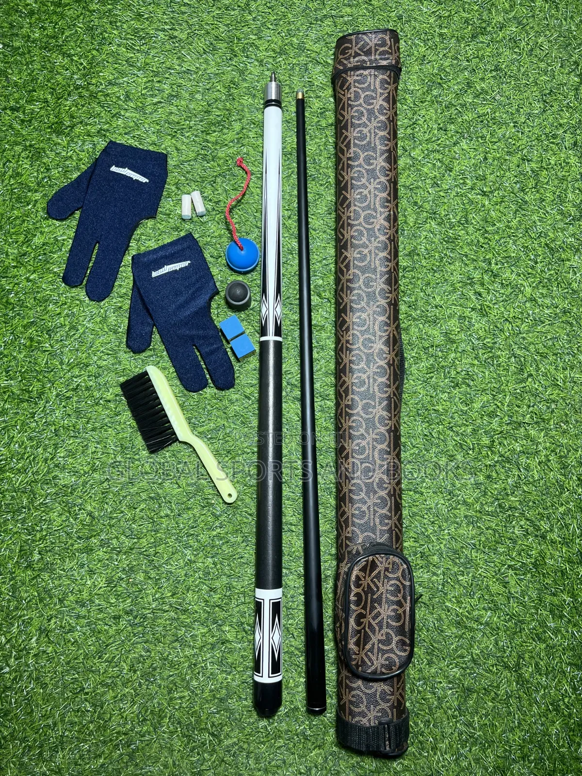 Complete Set of Snooker Accessories