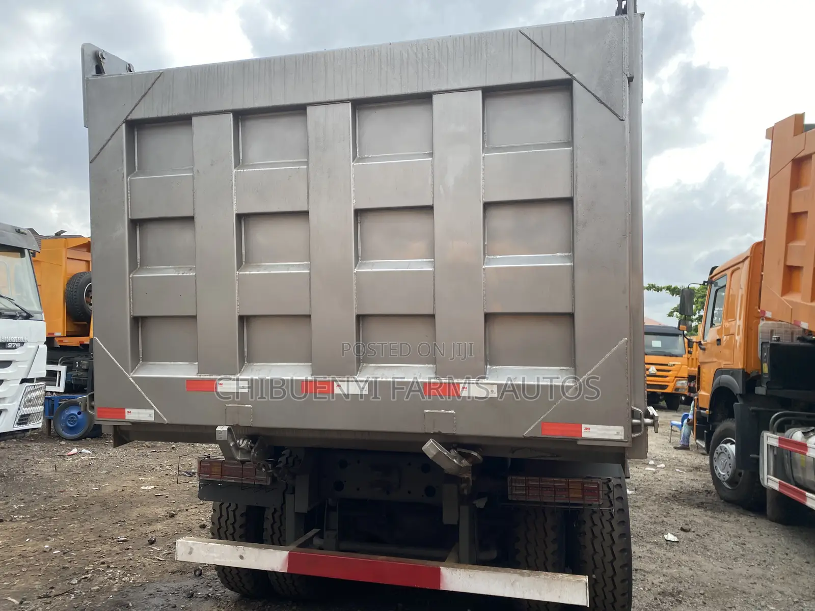 Howo Tipper 10tyres - 30 Tons