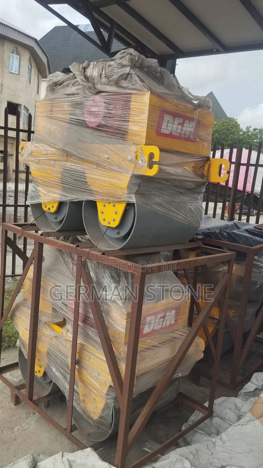 600kg Heavy-Duty Vibratory Road Roller