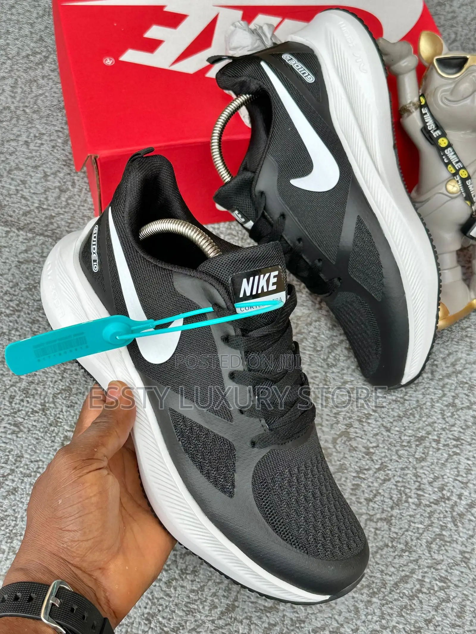 High Quality Luxury Nike Zoom Sneaker