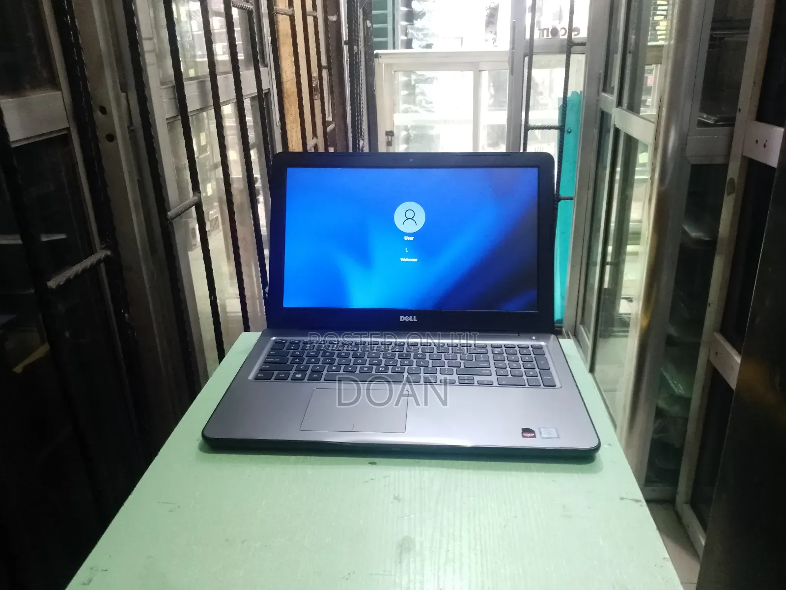 Laptop Dell Inspiron 15 5567 8GB Intel Core i7 SSD 256GB