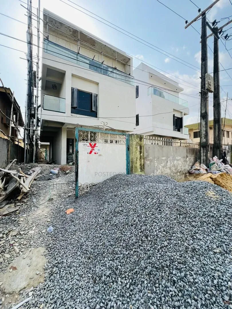 4bdrm Duplex in Ikeja GRA for sale