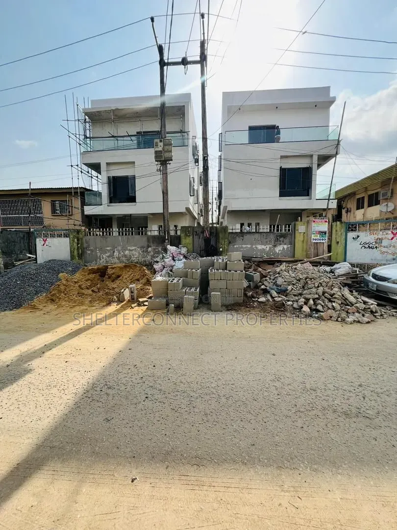 4bdrm Duplex in Ikeja GRA for sale