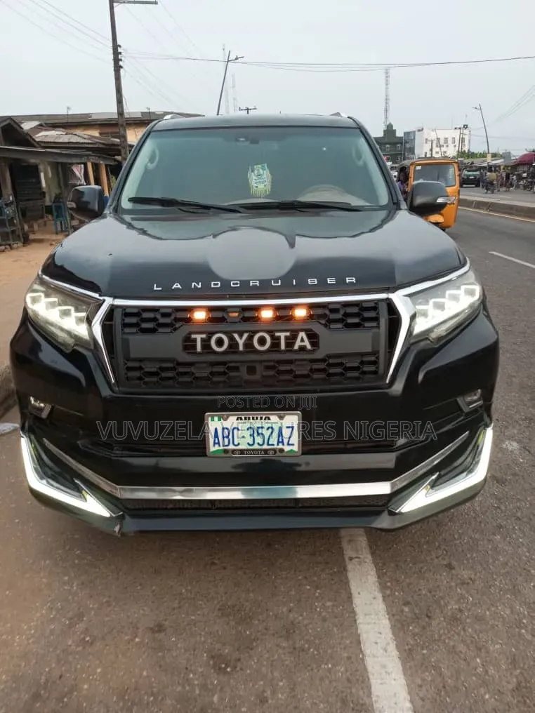 Toyota Land Cruiser Prado 2.4 Petrol 2024 Black