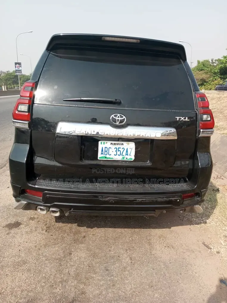 Toyota Land Cruiser Prado 2.4 Petrol 2024 Black