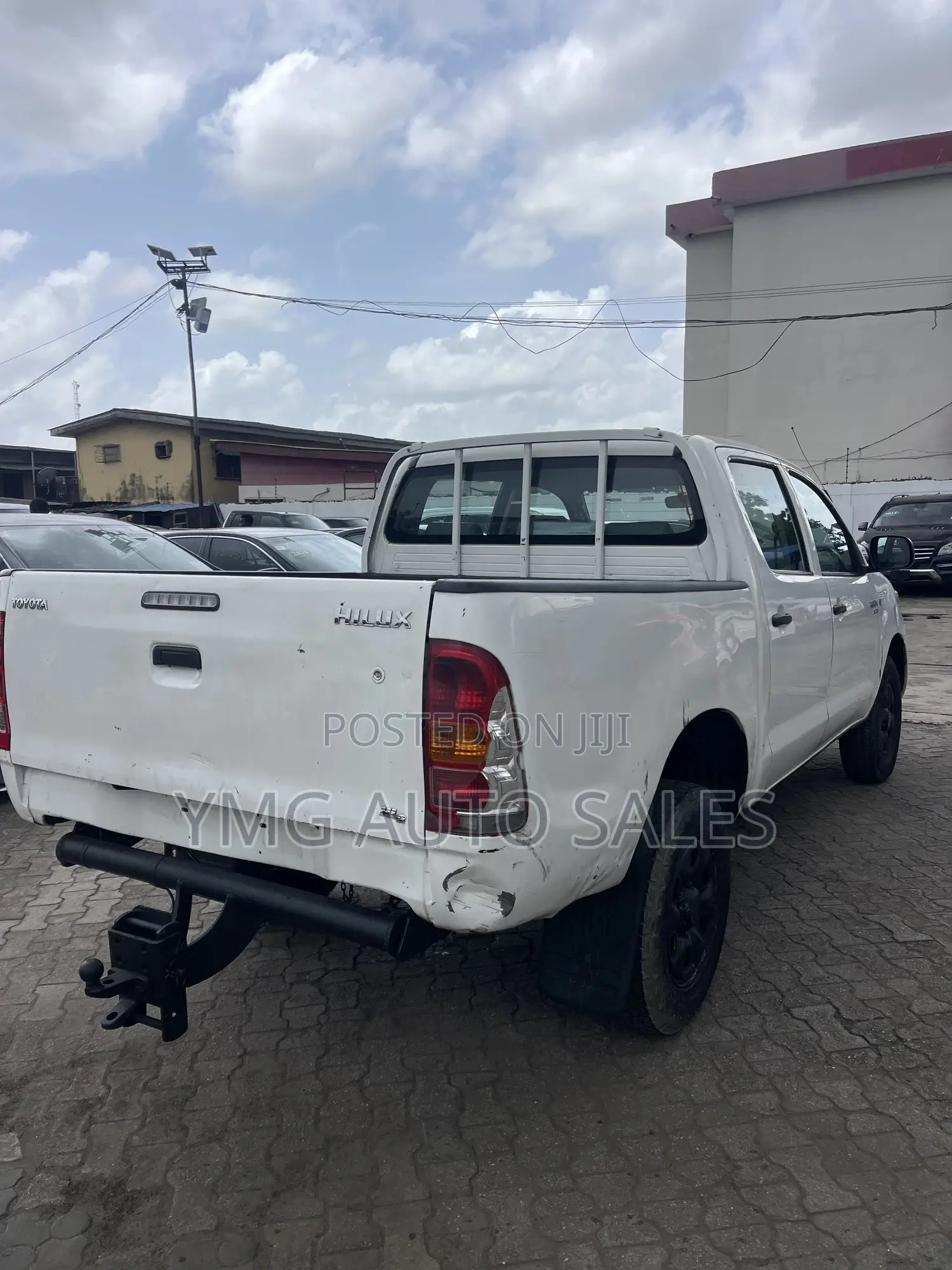 Toyota Hilux 2008 White