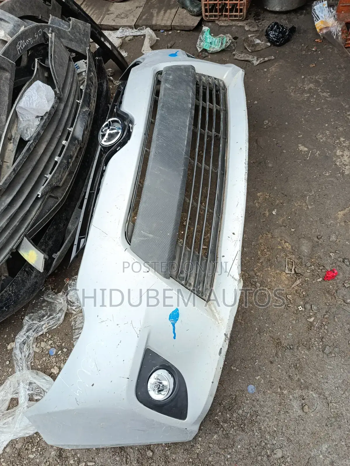 Complete Front Bumper Corolla 2014 Le