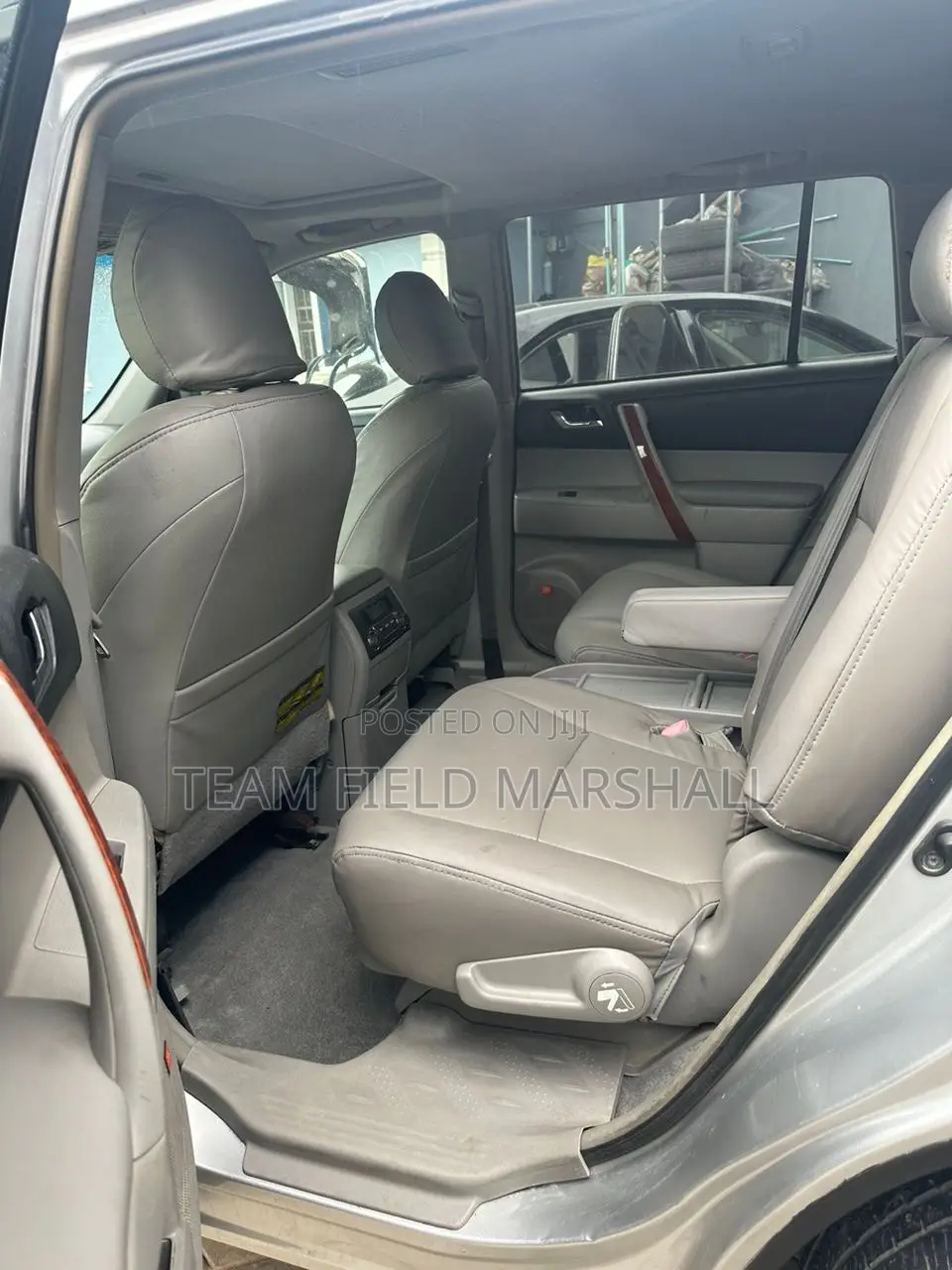 Toyota Highlander V6 2009 Silver