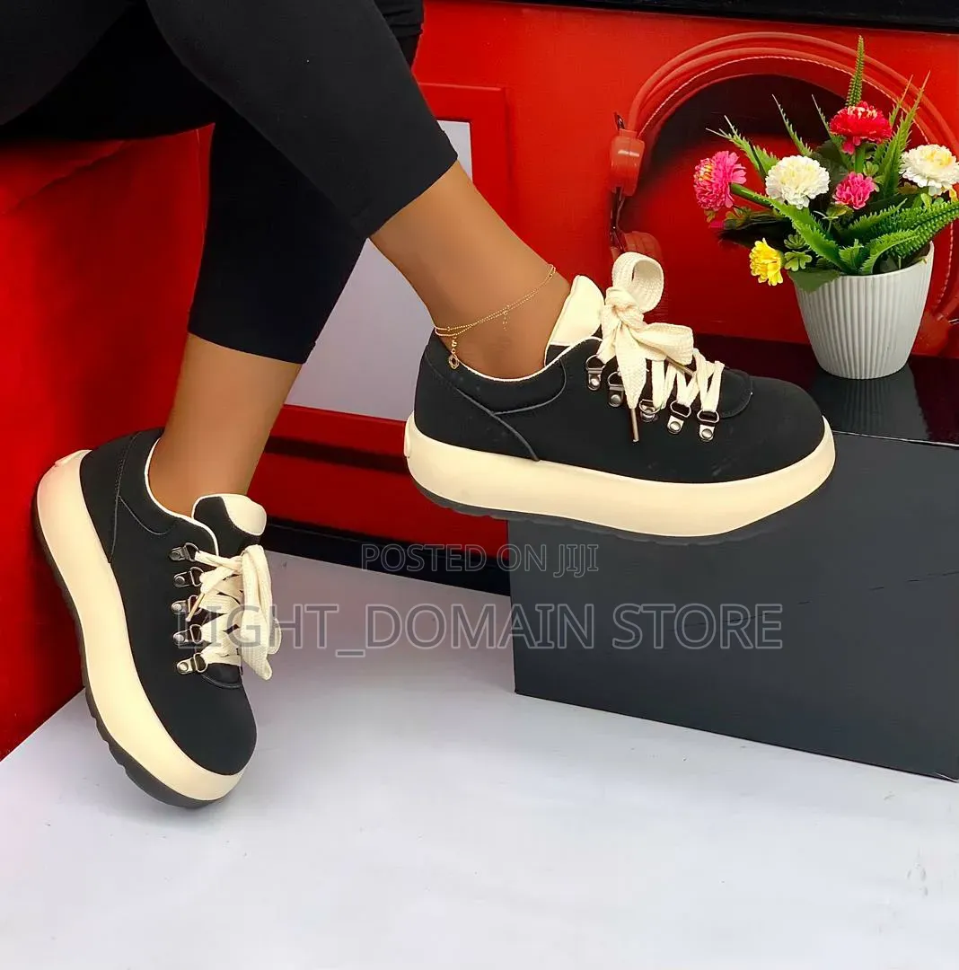 High Quality Starlite Stompers Sneakers