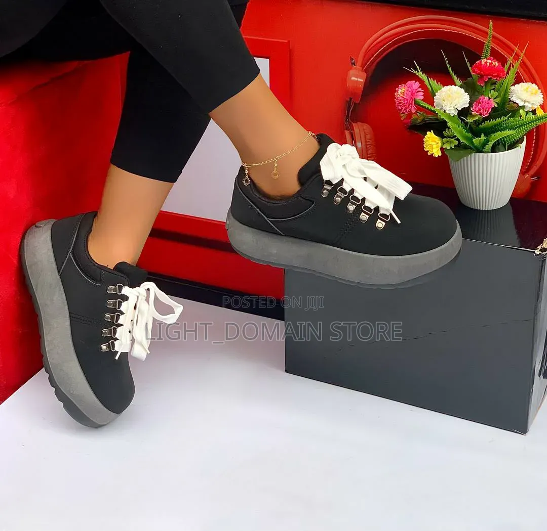 High Quality Starlite Stompers Sneakers