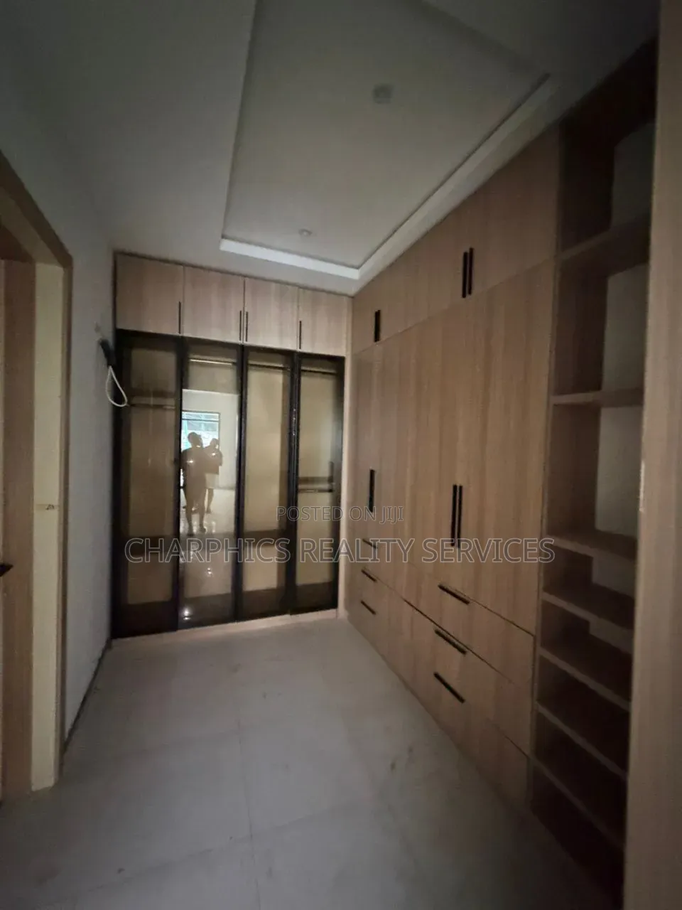 4bdrm Duplex in Lekki Phase 1 for rent