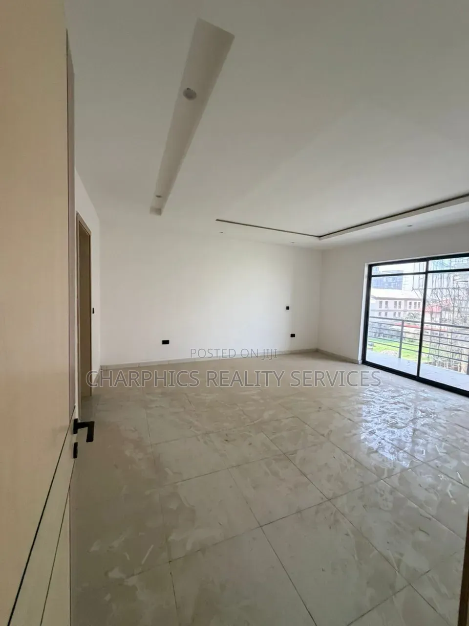 4bdrm Duplex in Lekki Phase 1 for rent