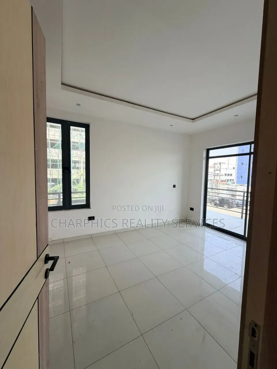 4bdrm Duplex in Lekki Phase 1 for rent