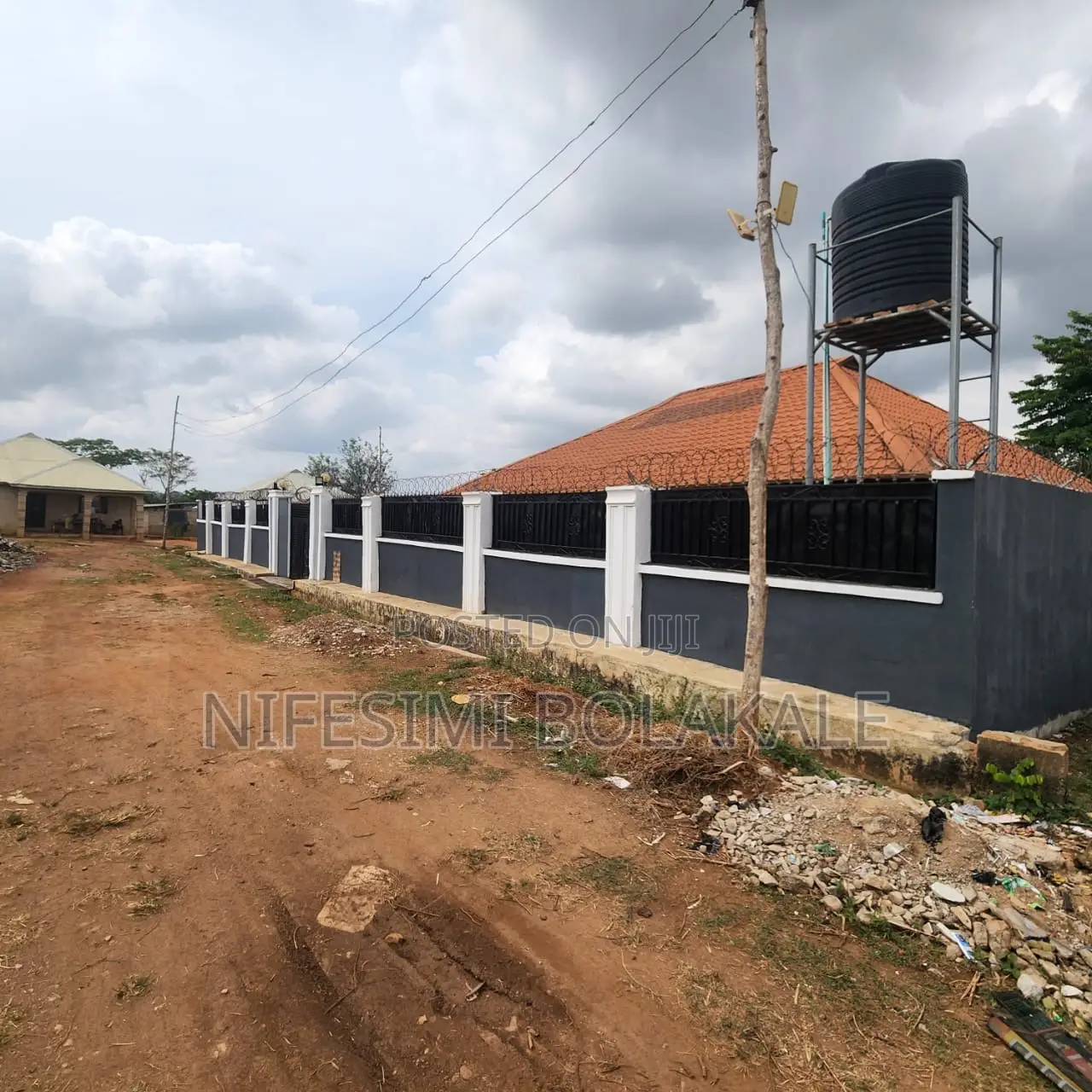 3bdrm Bungalow in Omi Adio for sale