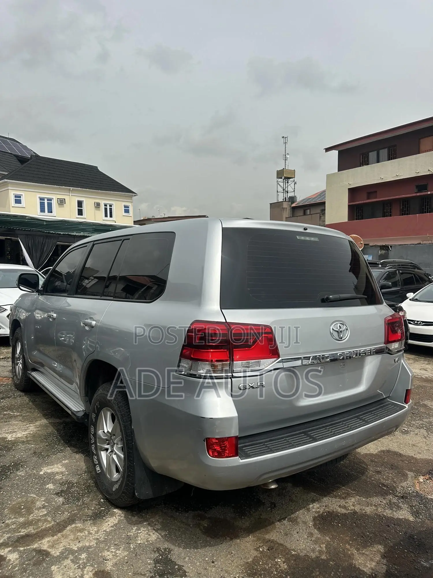 Toyota Land Cruiser 4.0 V6 GXR 2016 Silver