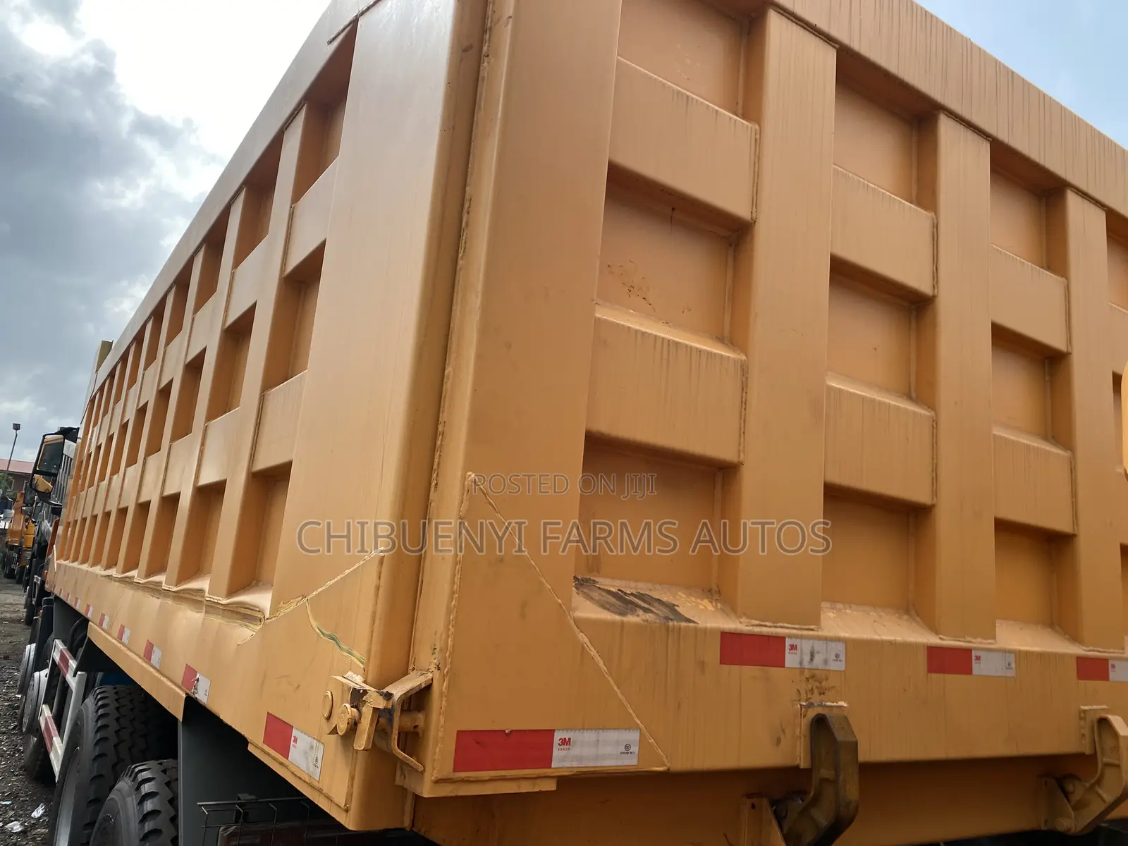 Howo Tipper 10tyres - 30tons