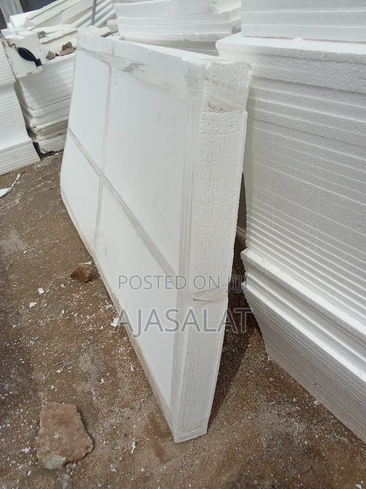 Polystyrene Parapet and Board