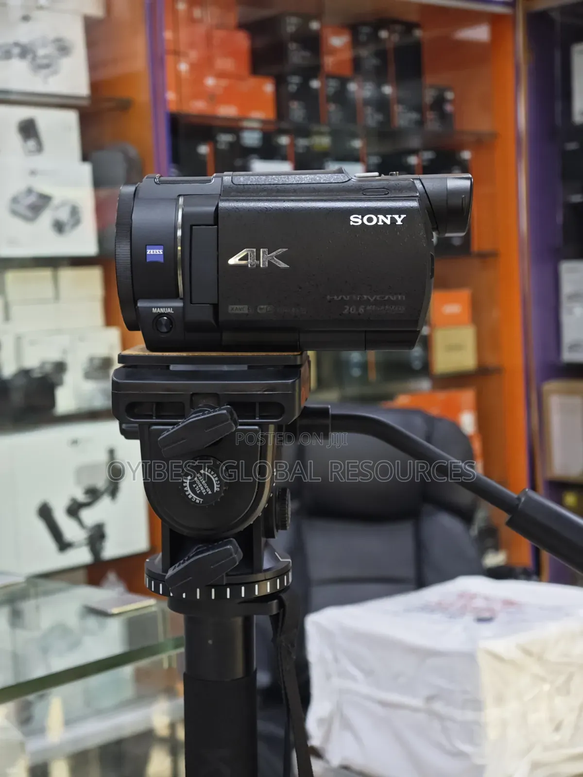 Sony Far -Ax33 Digital Video Camera Recorder