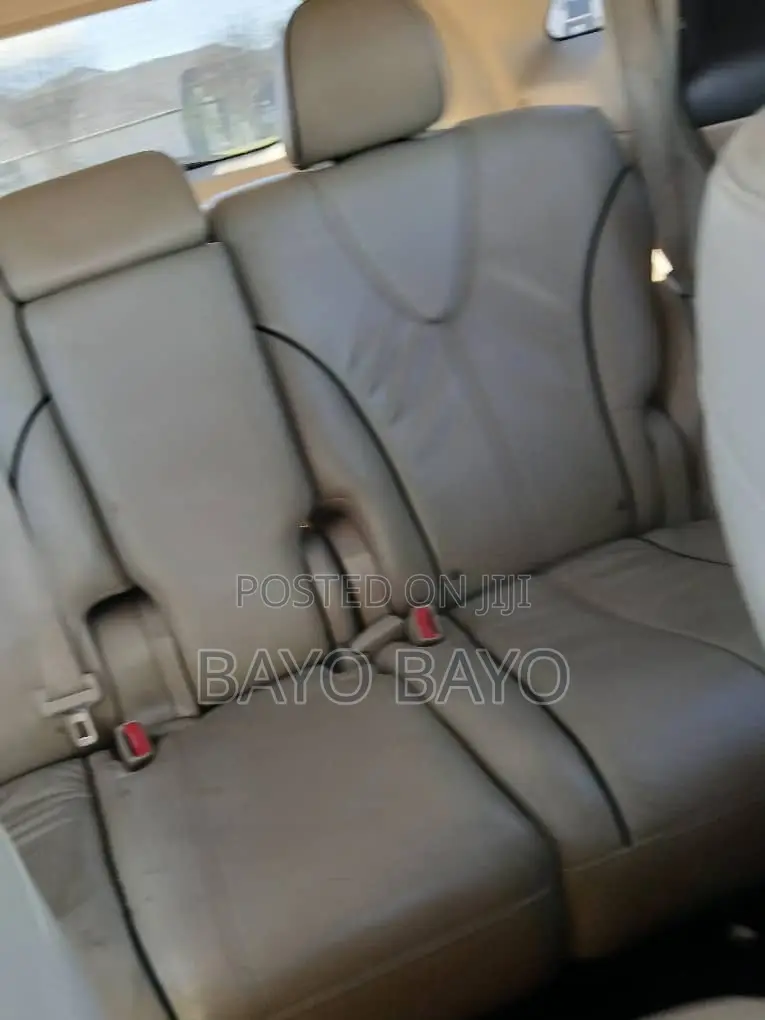 Toyota Venza Limited 2010 White