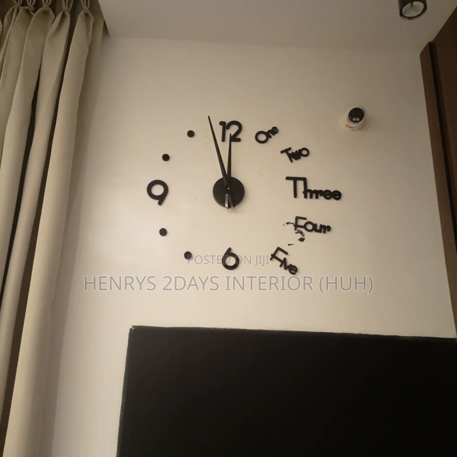 Art Work Clock Bold One