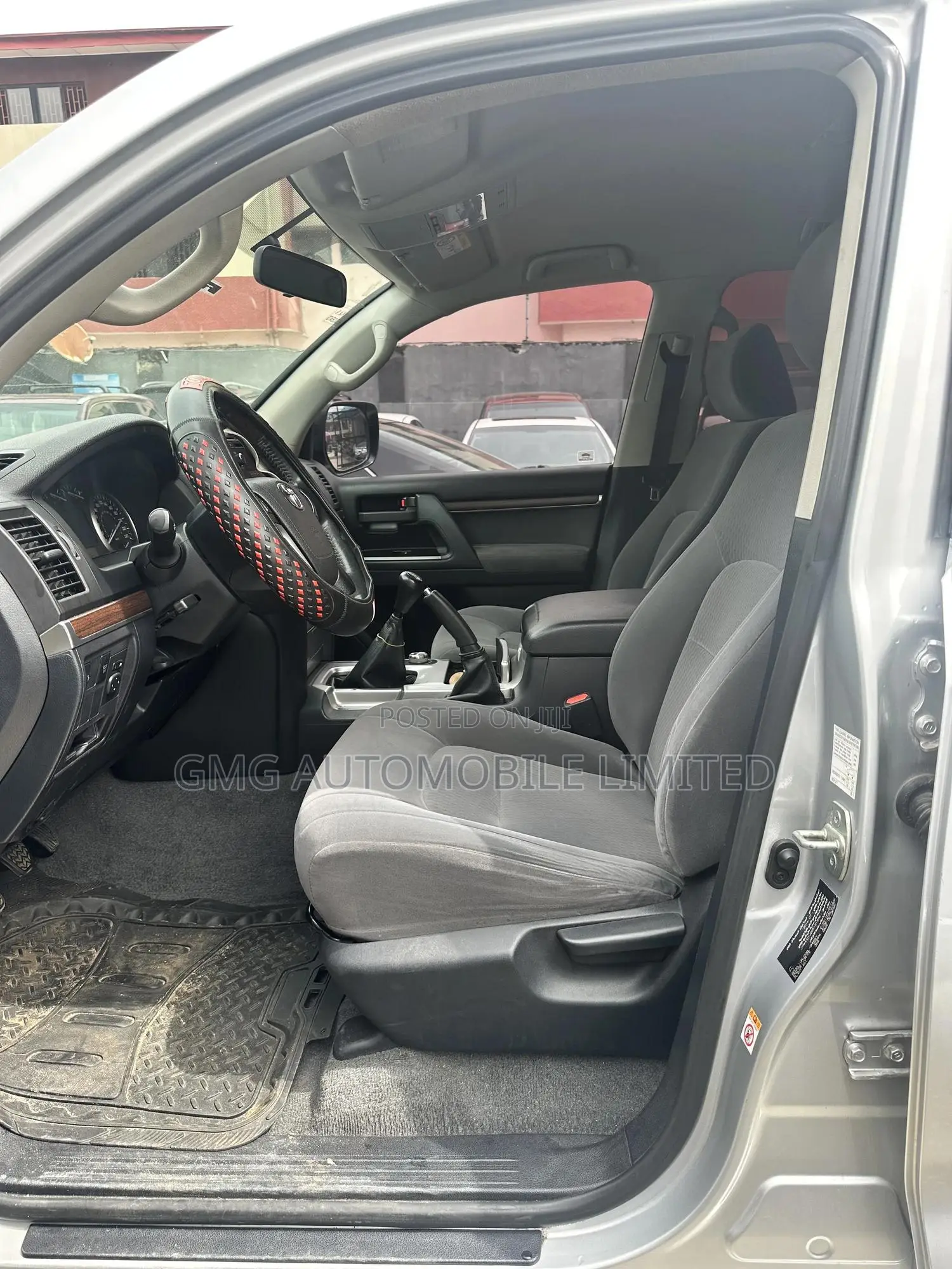 Toyota Land Cruiser 4.0 V6 GXR 2017 Silver