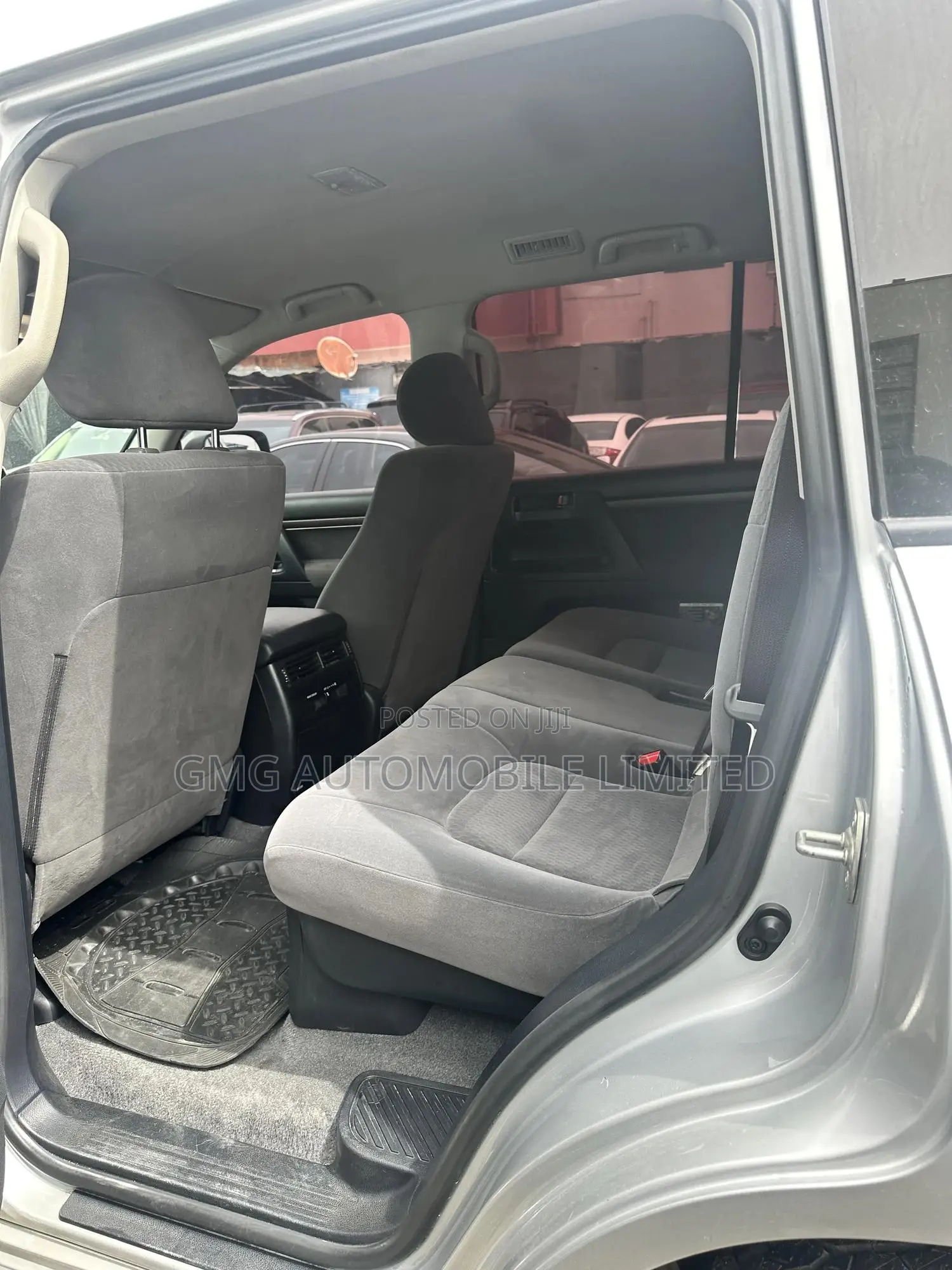 Toyota Land Cruiser 4.0 V6 GXR 2017 Silver