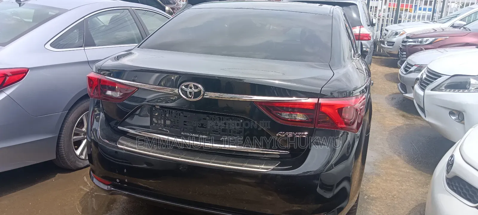 Toyota Avensis 2016 Black