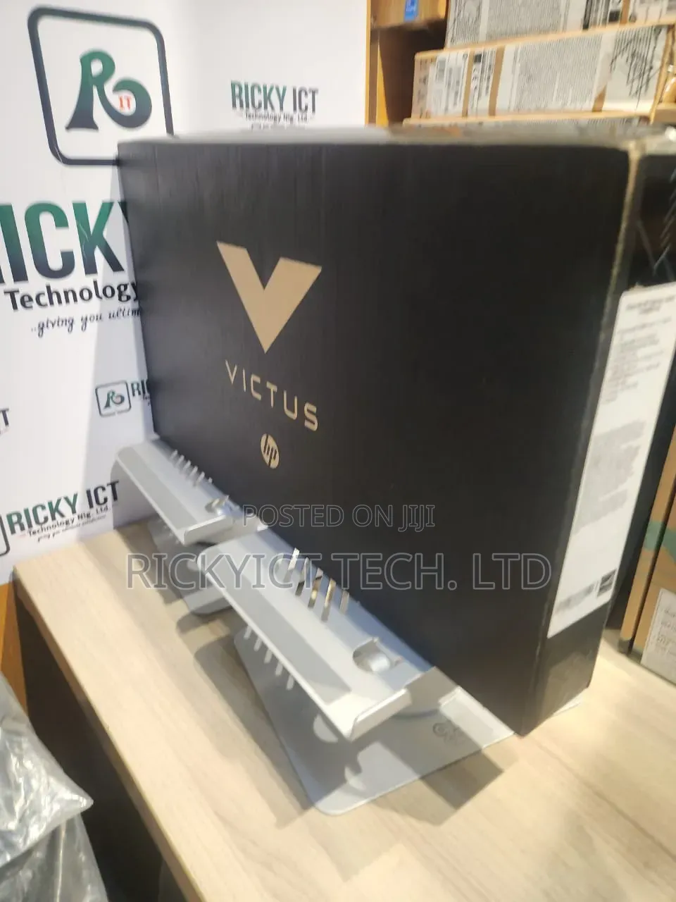 New Laptop HP Victus 15 16GB Intel Core i7 SSD 512GB