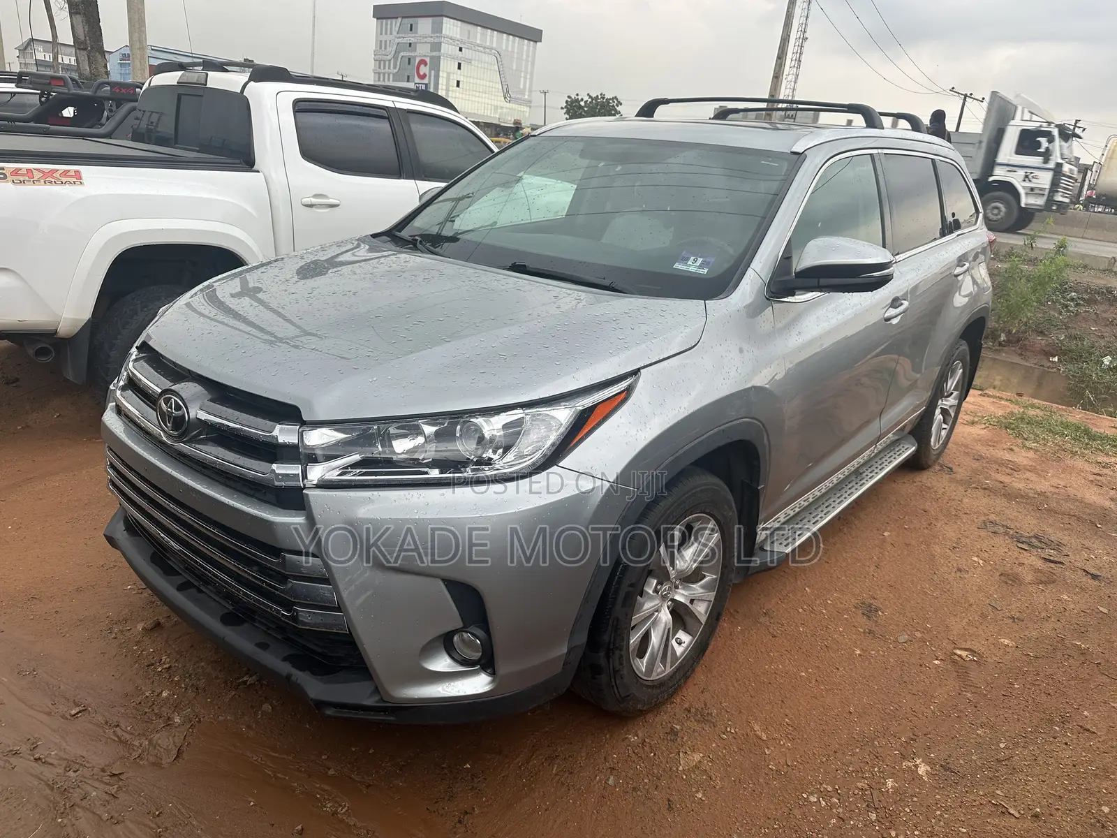 Toyota Highlander XLE 4dr SUV (3.5L 6cyl 6A) 2015 Silver