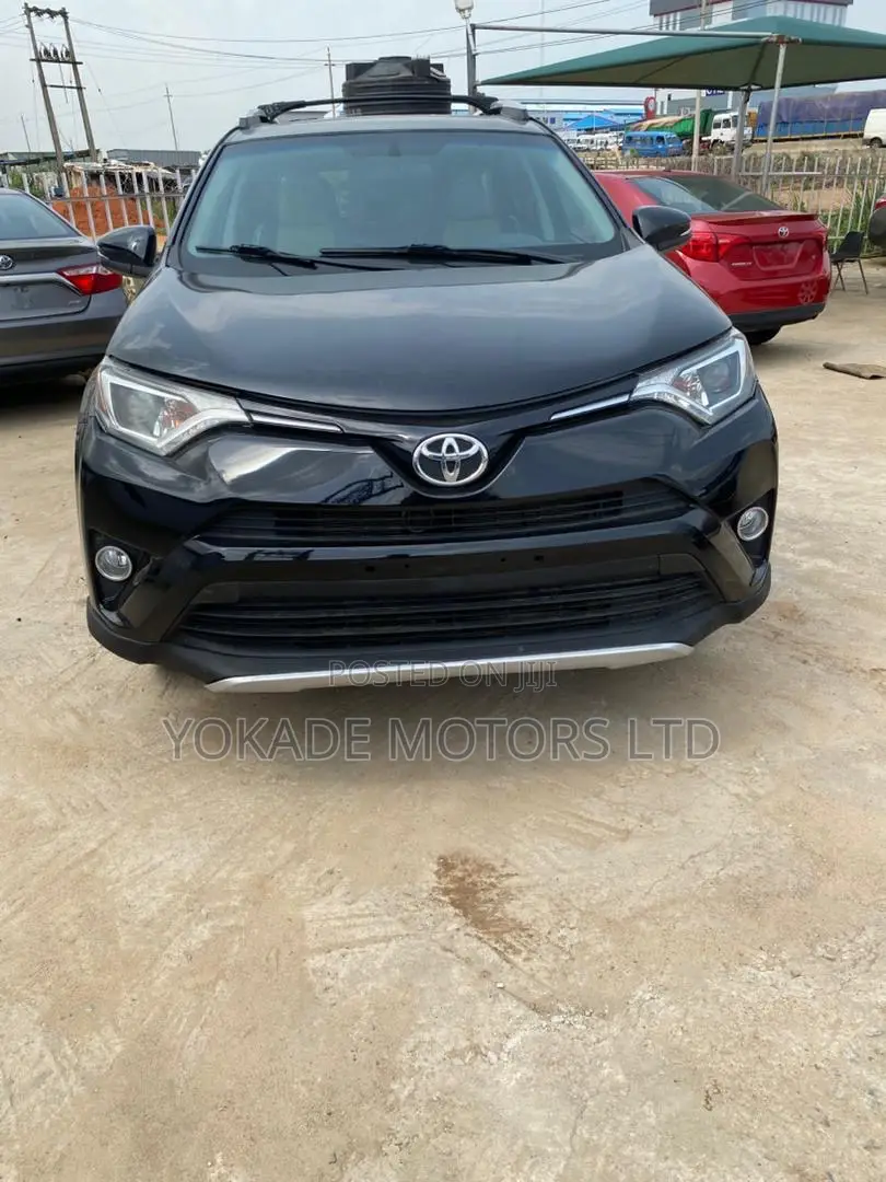 Toyota RAV4 XLE AWD (2.5L 4cyl 6A) 2016 Black