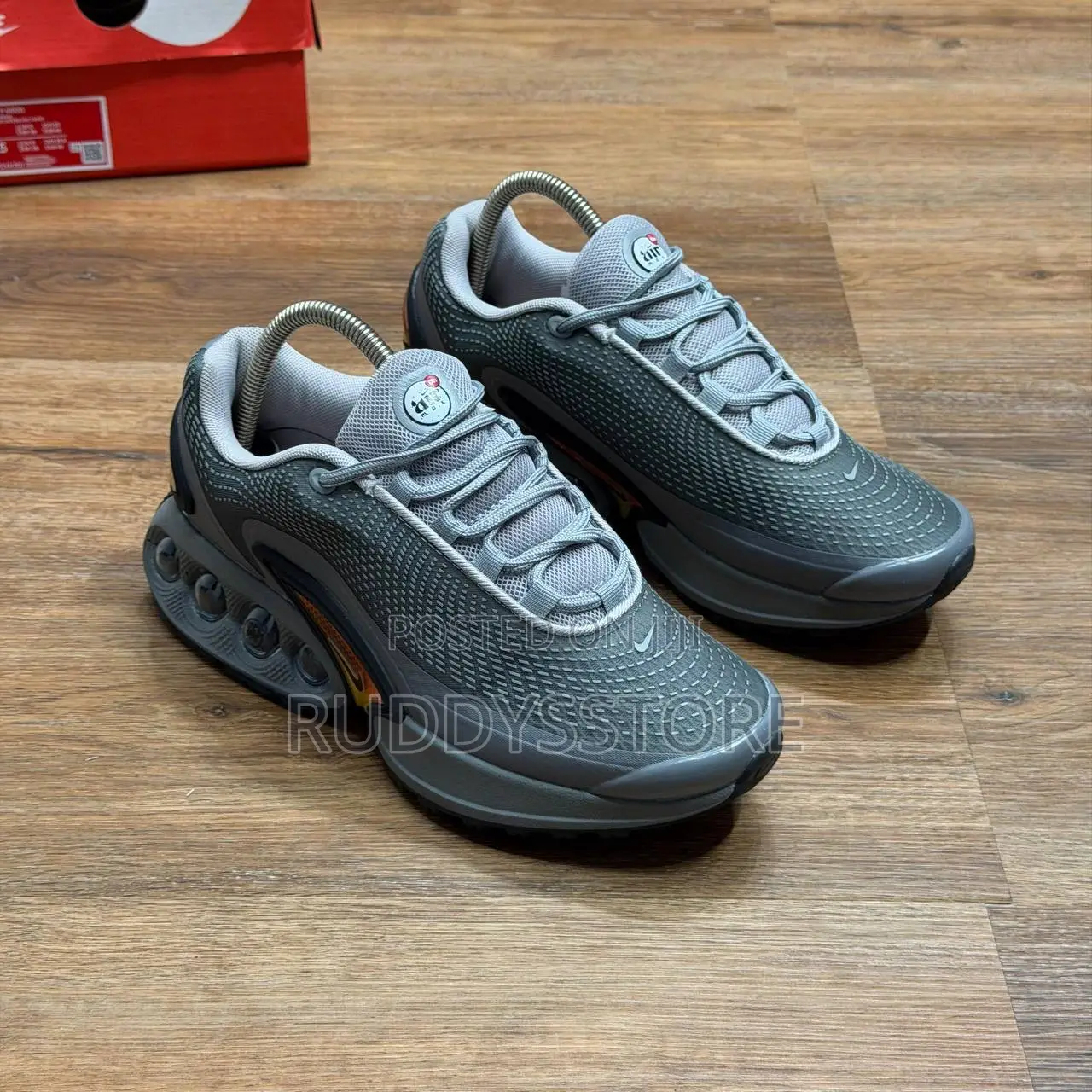 Nike Air Max Dn All Night/ Buy One Get a Free Sock