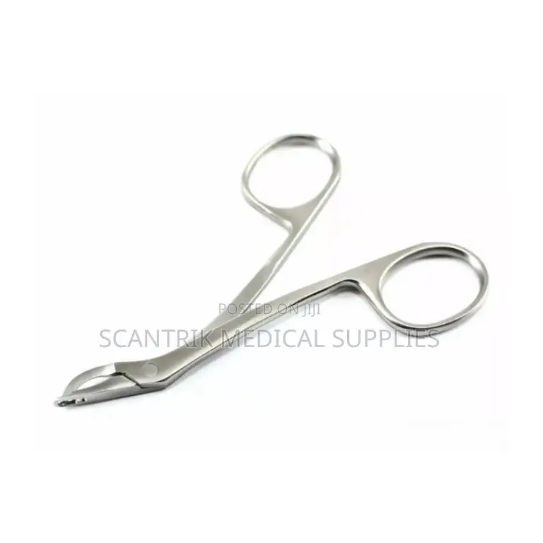 Clinical Clip Removing Forceps for Wound Management