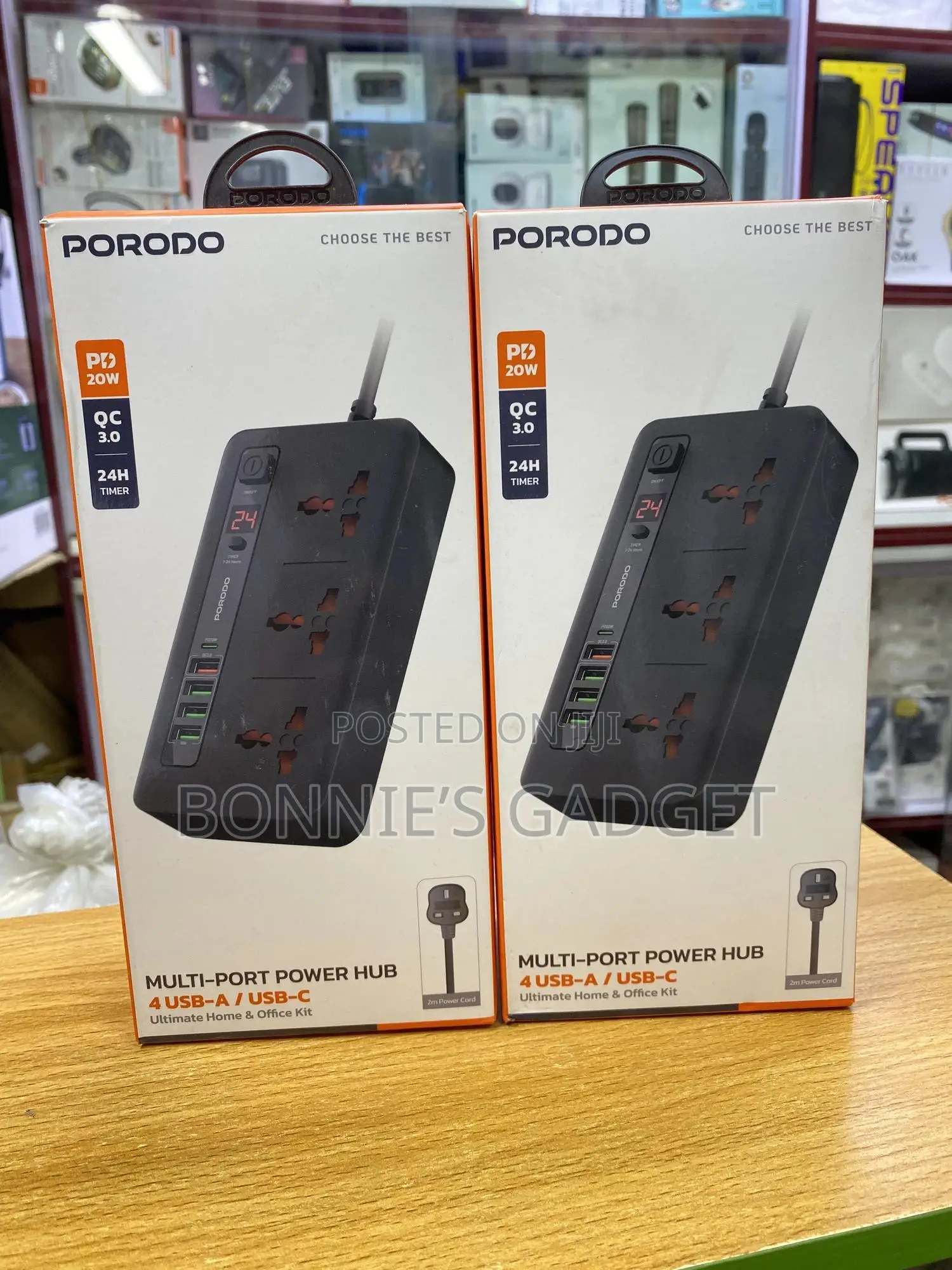 Porodo Multi-Port Power Hub