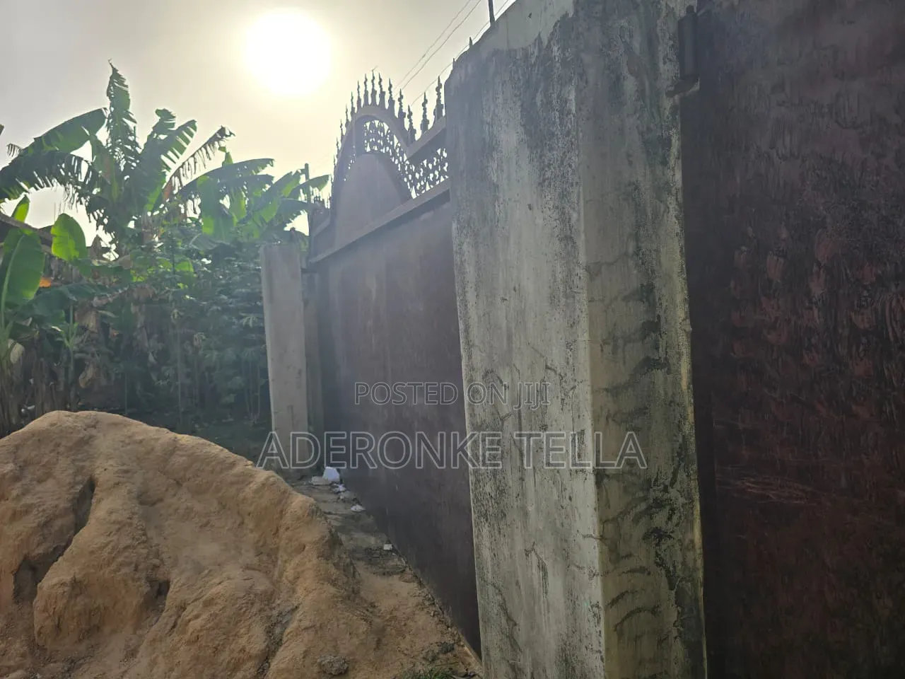 3bdrm Block of Flats in Alagbado for sale