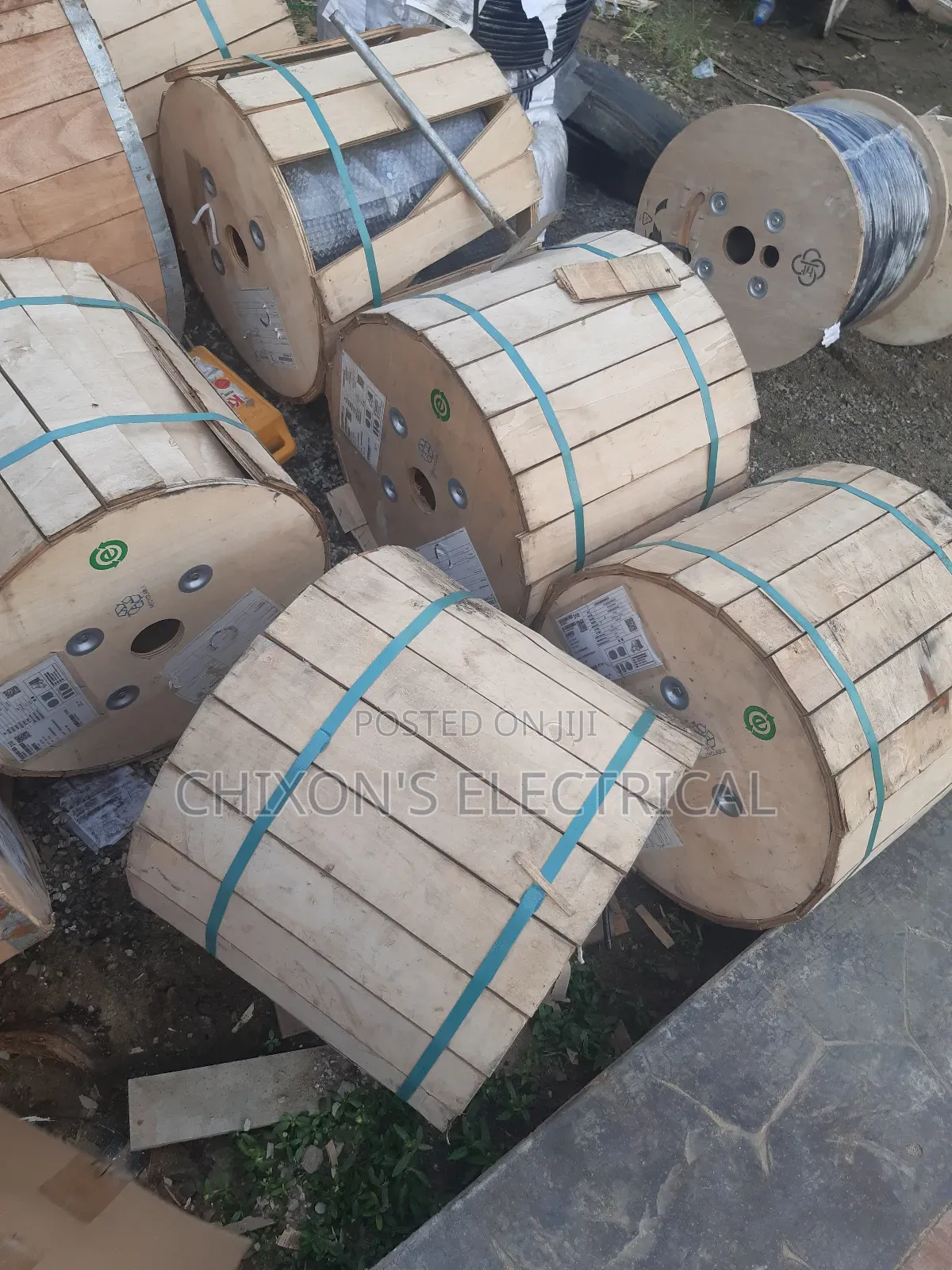 Rg8 Cable and Lmr400 Coaxial Cable Available in Stocks