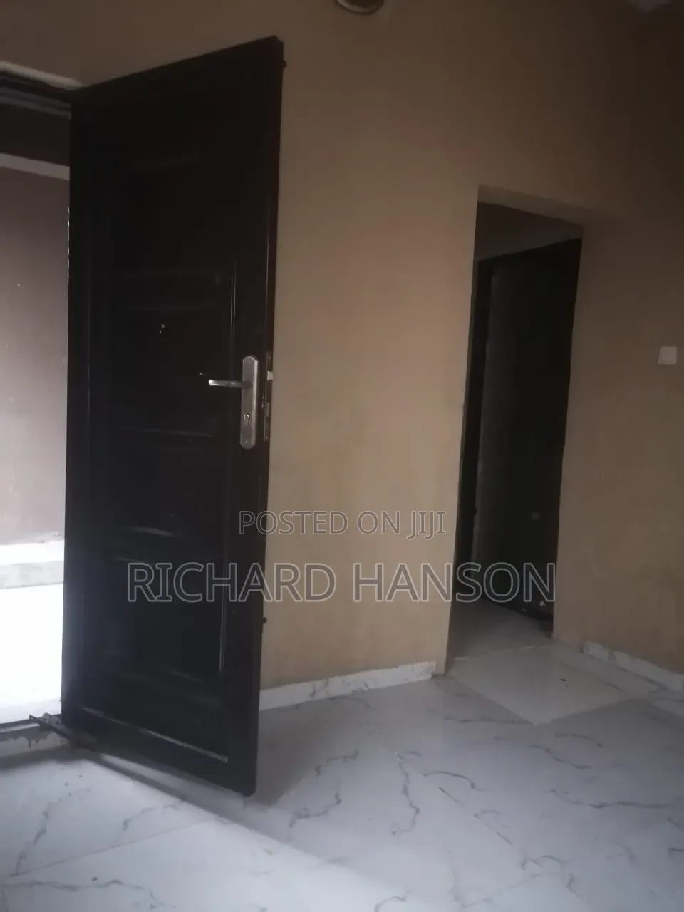 Mini Flat in Beside Hopeville, Sangotedo for rent