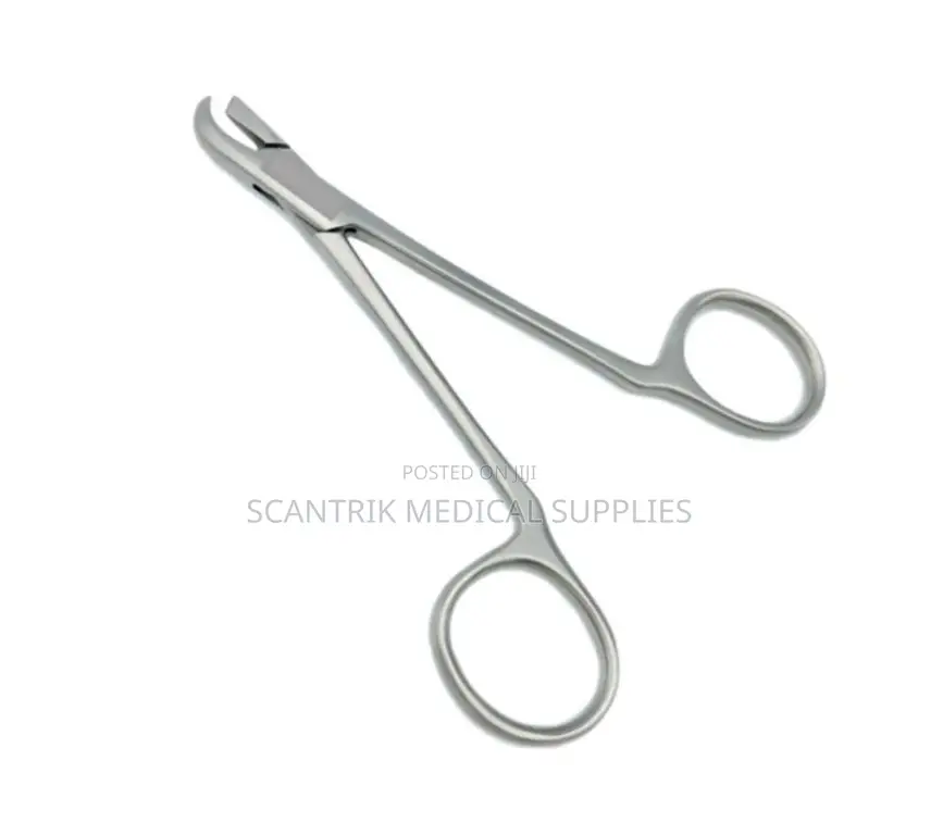 Clinical Grade Clip Removing Forceps for Professional Use