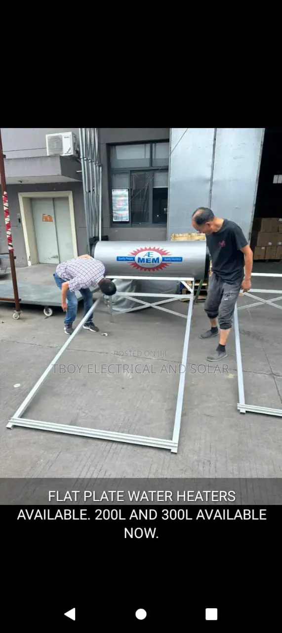 Solar Water Heater With Flat Plate Panels