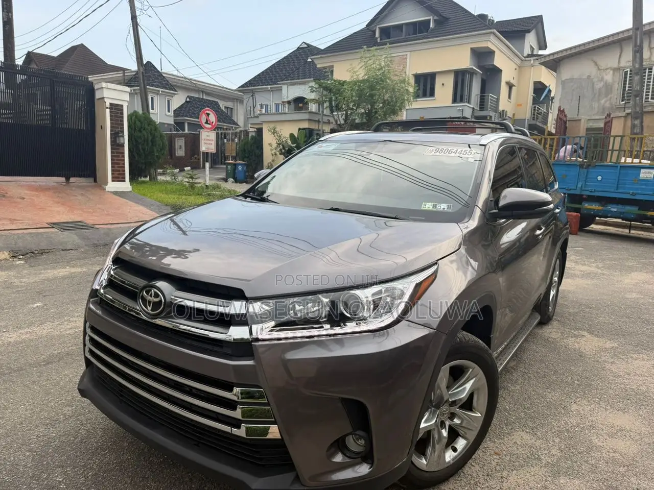 Toyota Highlander Limited Platinum 4dr SUV (3.5L 6cyl 6A) 2014 Gray